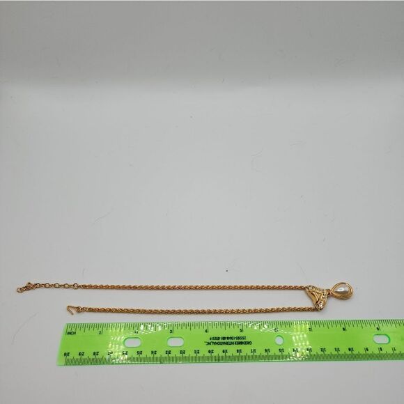 Vintage Monet Pendant drop Made W/11 Swarovski Crystals On Top the pendant - Picture 9 of 9